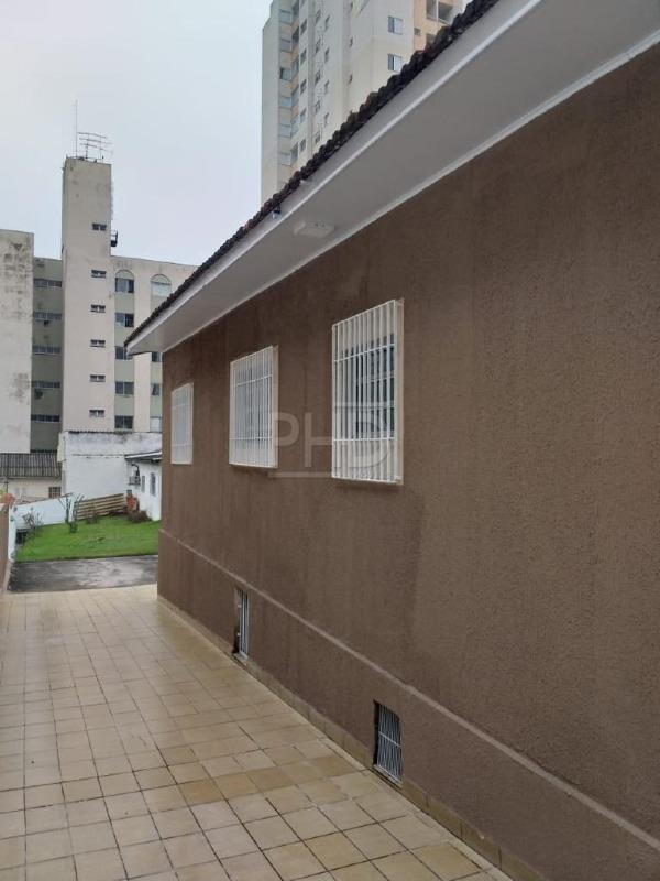 Casa à venda com 2 quartos, 200m² - Foto 5