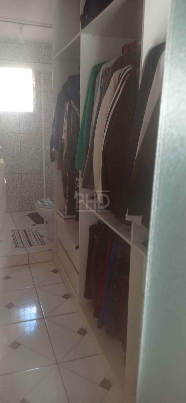 Sobrado à venda com 3 quartos, 197m² - Foto 15