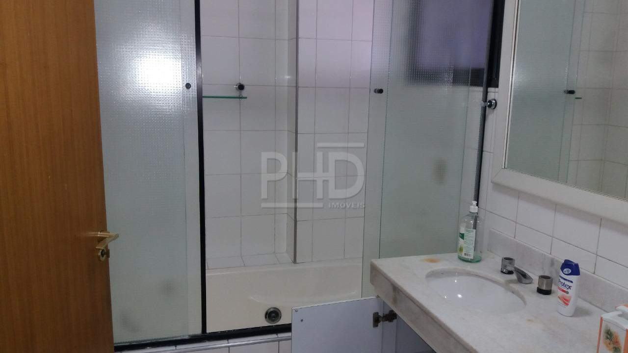 Apartamento à venda com 3 quartos, 172m² - Foto 11