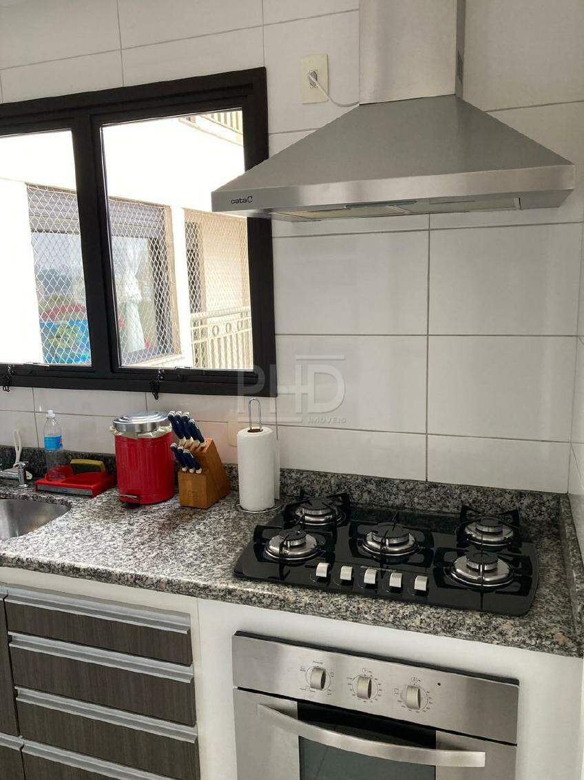 Apartamento à venda com 3 quartos, 138m² - Foto 12