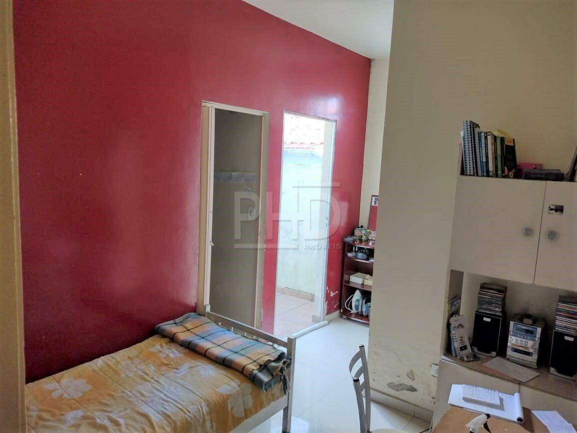 Casa à venda com 5 quartos, 166m² - Foto 6