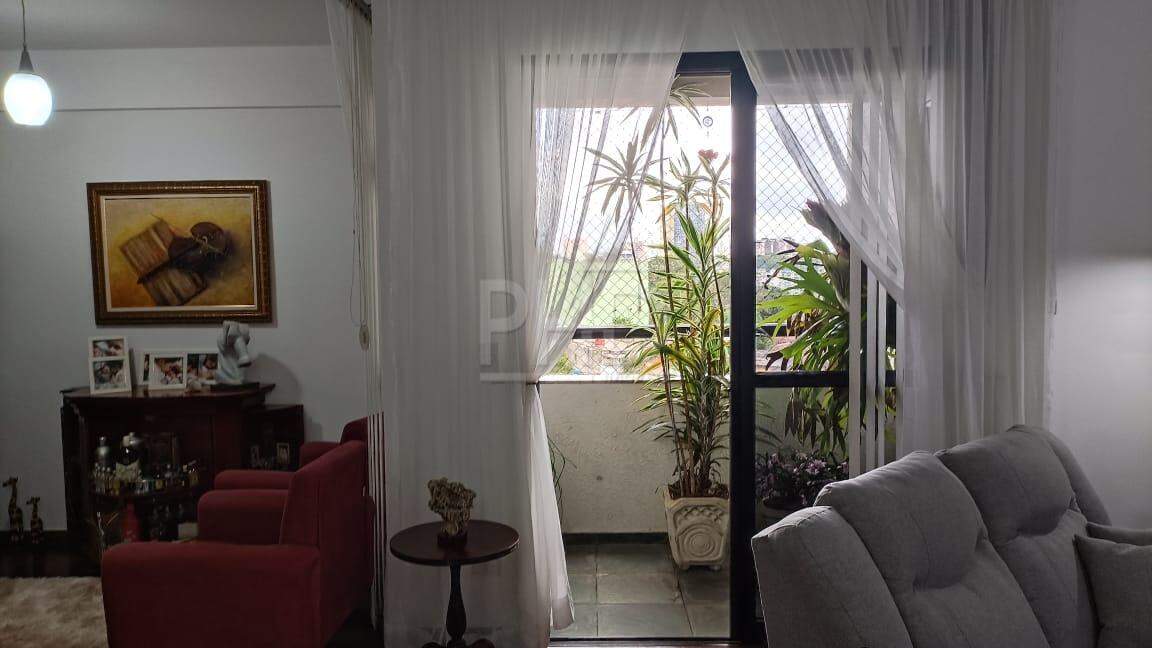 Apartamento à venda com 4 quartos, 140m² - Foto 7