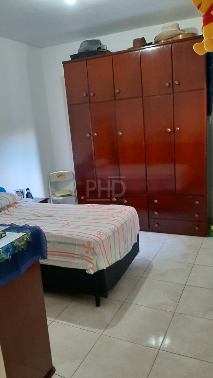 Sobrado à venda com 5 quartos, 268m² - Foto 22