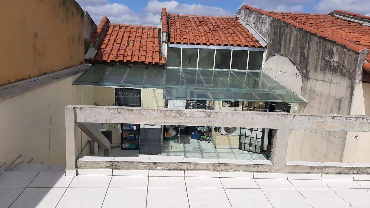 Sobrado à venda com 5 quartos, 268m² - Foto 27