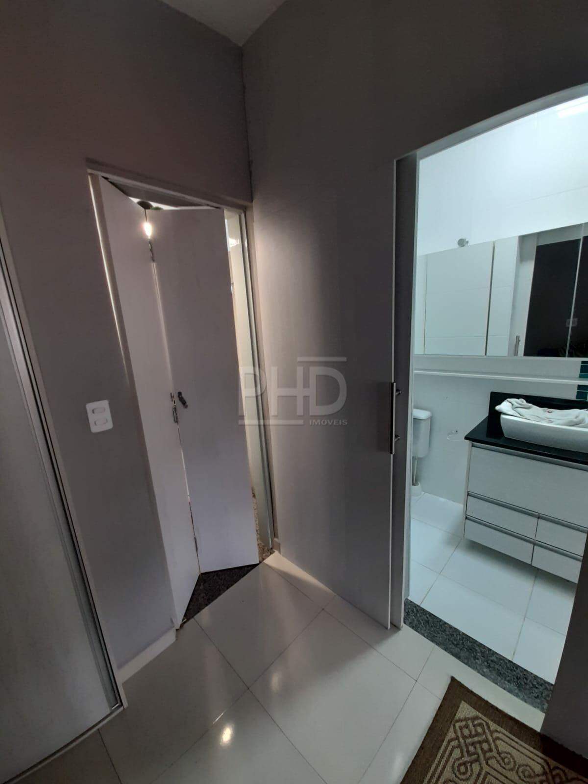 Sobrado à venda com 2 quartos, 114m² - Foto 10