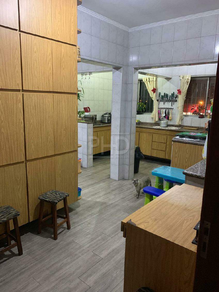 Sobrado à venda com 4 quartos, 335m² - Foto 7