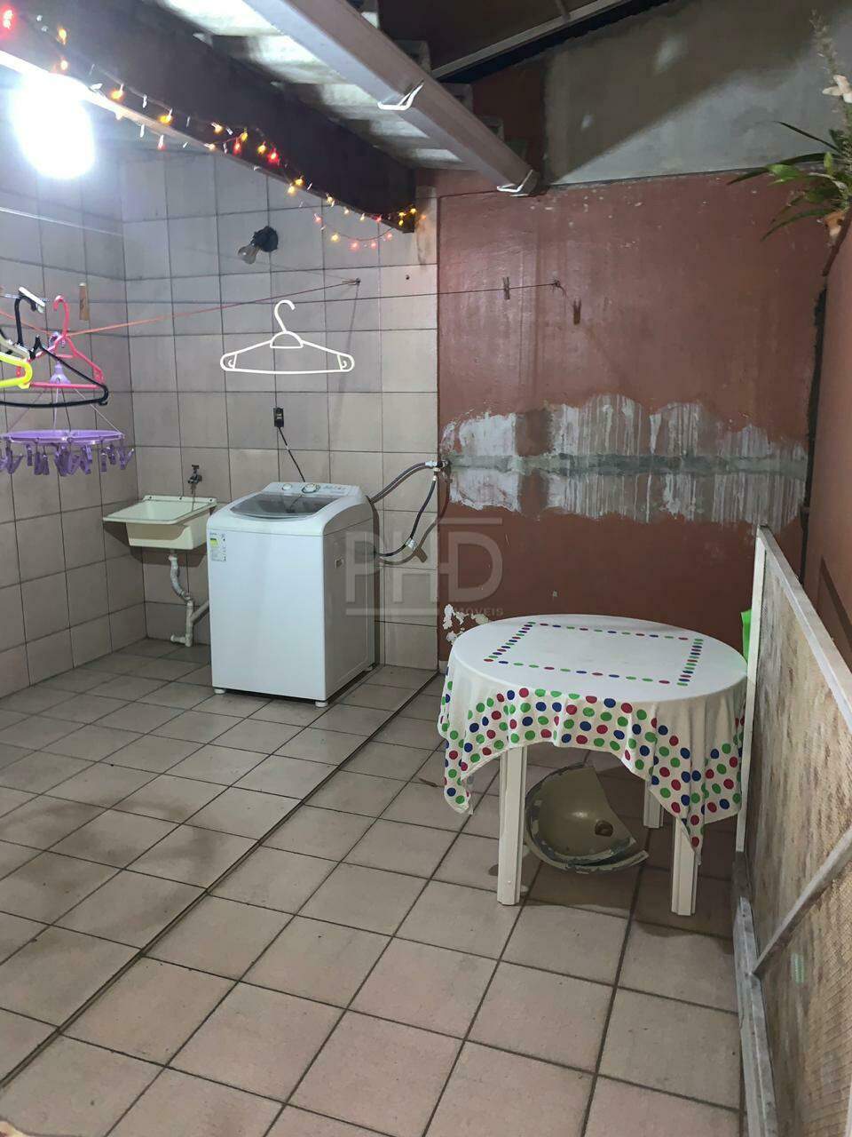 Sobrado à venda com 4 quartos, 335m² - Foto 18