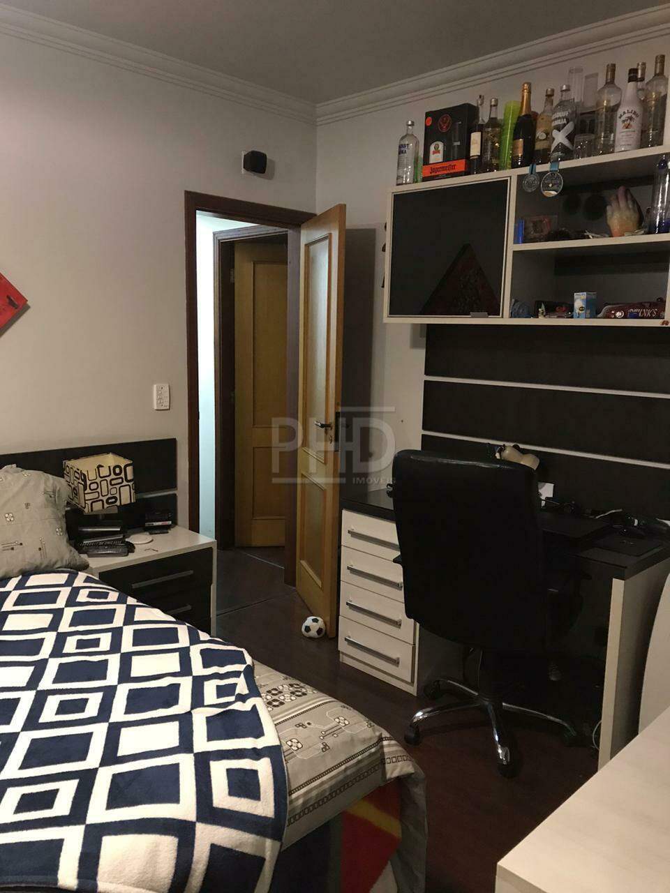 Apartamento à venda com 4 quartos, 177m² - Foto 23