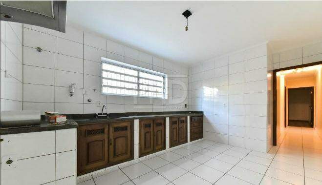 Casa à venda com 4 quartos, 380m² - Foto 21