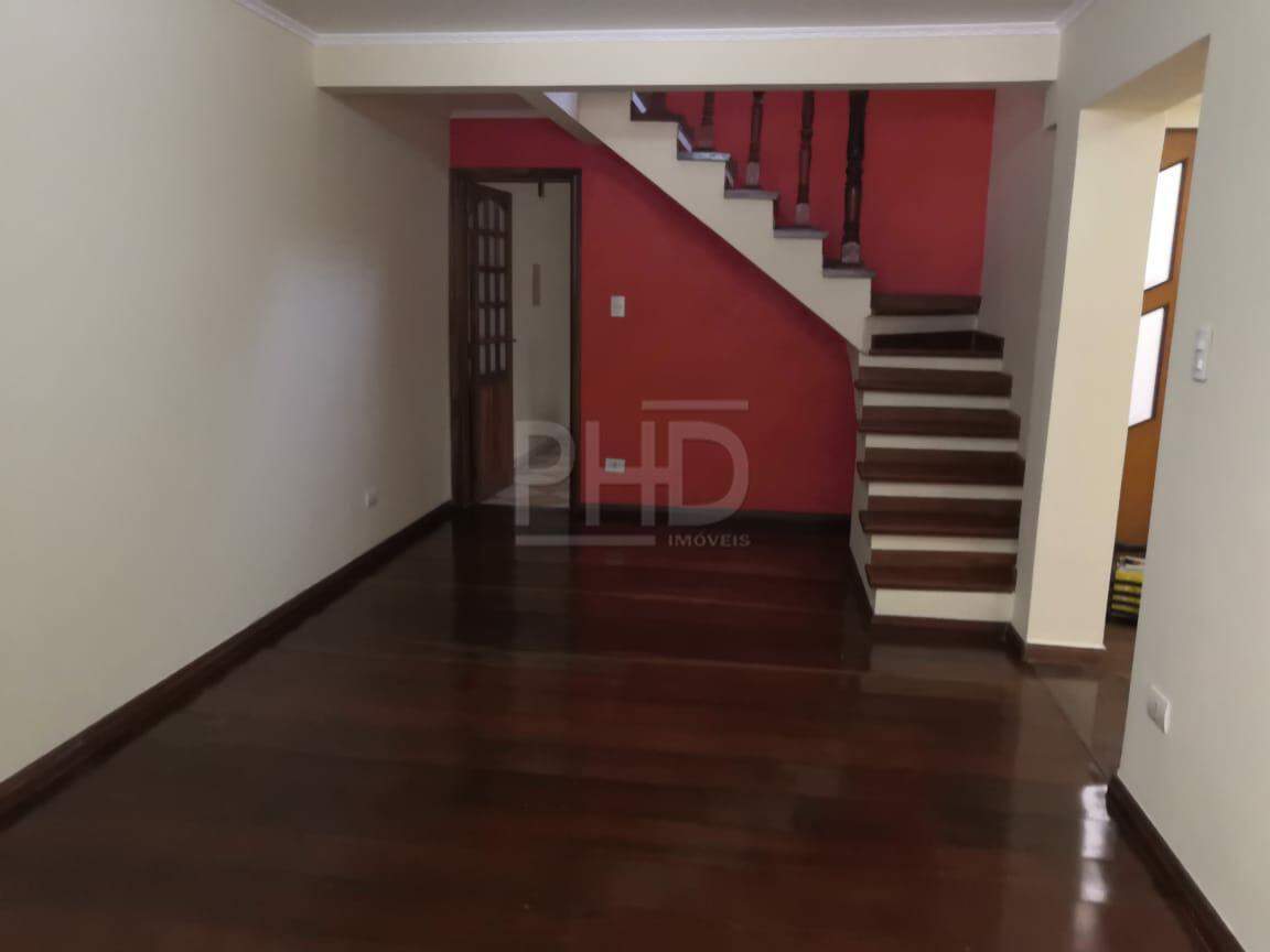 Sobrado à venda com 3 quartos, 142m² - Foto 3