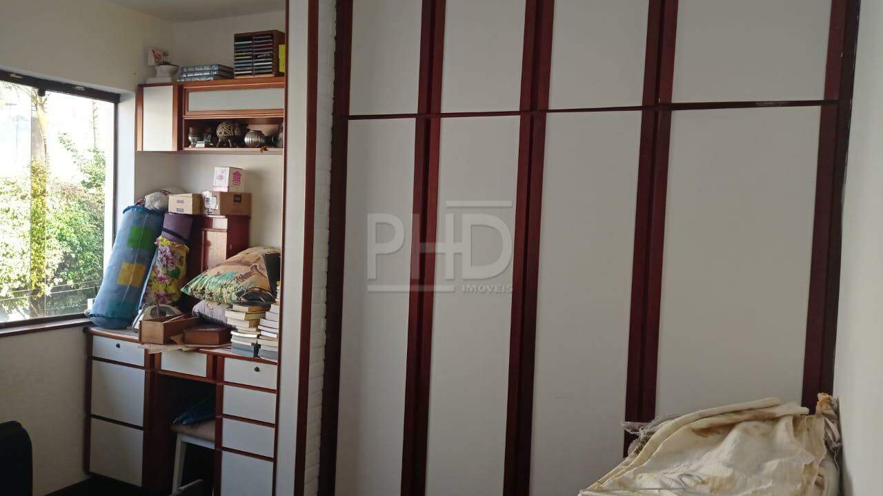 Sobrado à venda com 3 quartos, 300m² - Foto 10