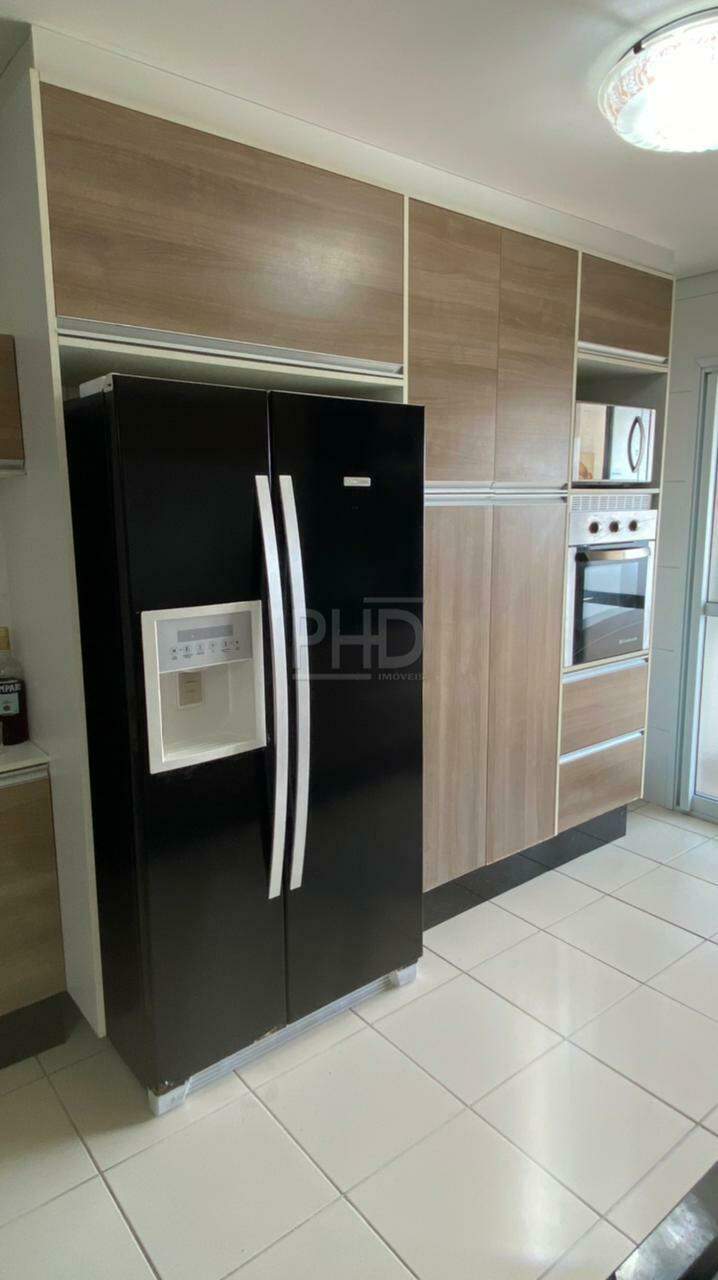 Apartamento à venda com 3 quartos, 158m² - Foto 17