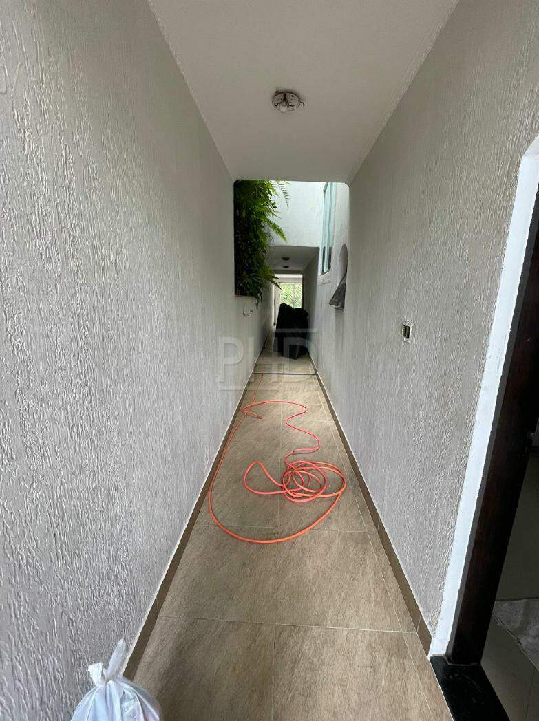 Sobrado à venda com 4 quartos, 208m² - Foto 28