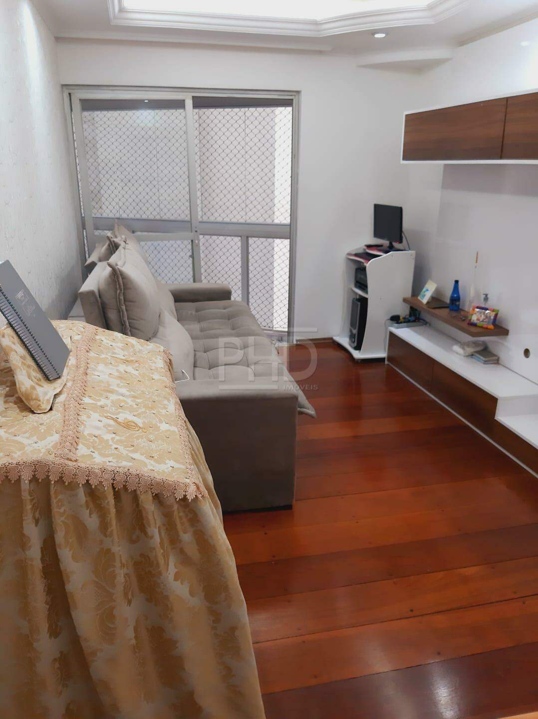 Apartamento à venda com 2 quartos, 70m² - Foto 8