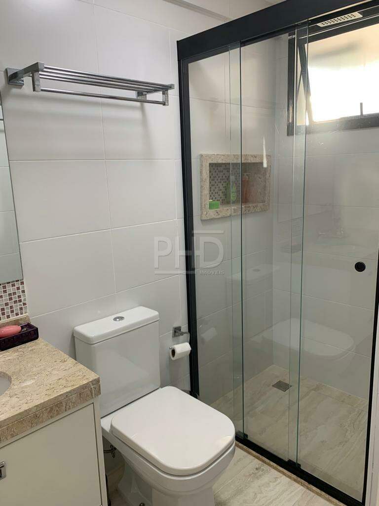 Apartamento à venda com 3 quartos, 200m² - Foto 29