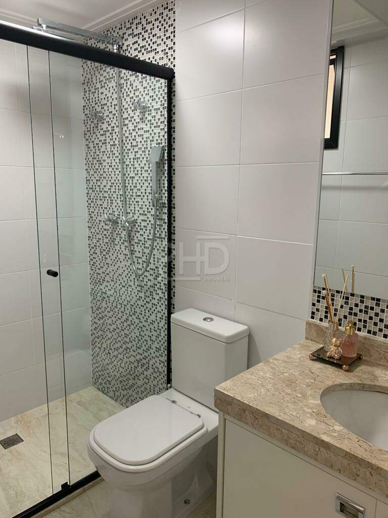 Apartamento à venda com 3 quartos, 200m² - Foto 35