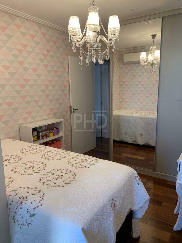 Apartamento à venda com 3 quartos, 200m² - Foto 20