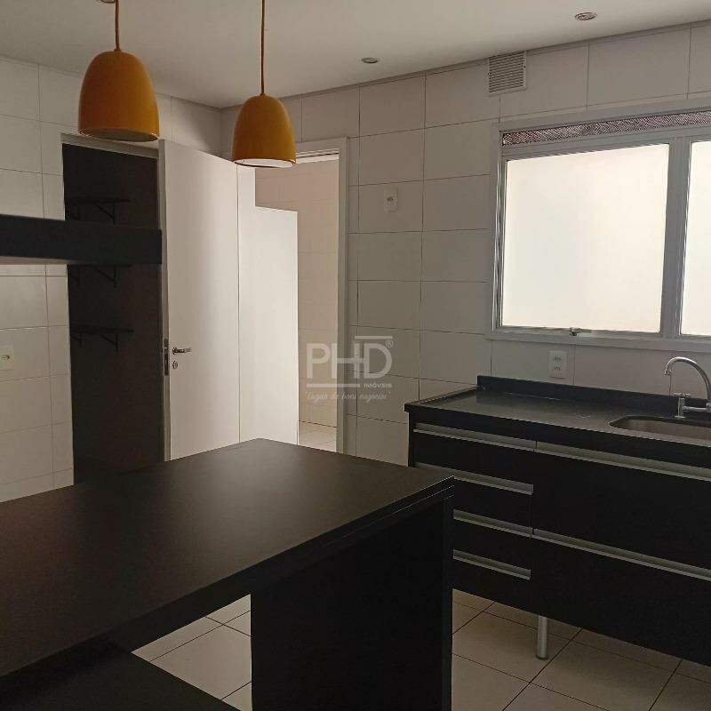 Apartamento, 3 quartos, 155 m² - Foto 1
