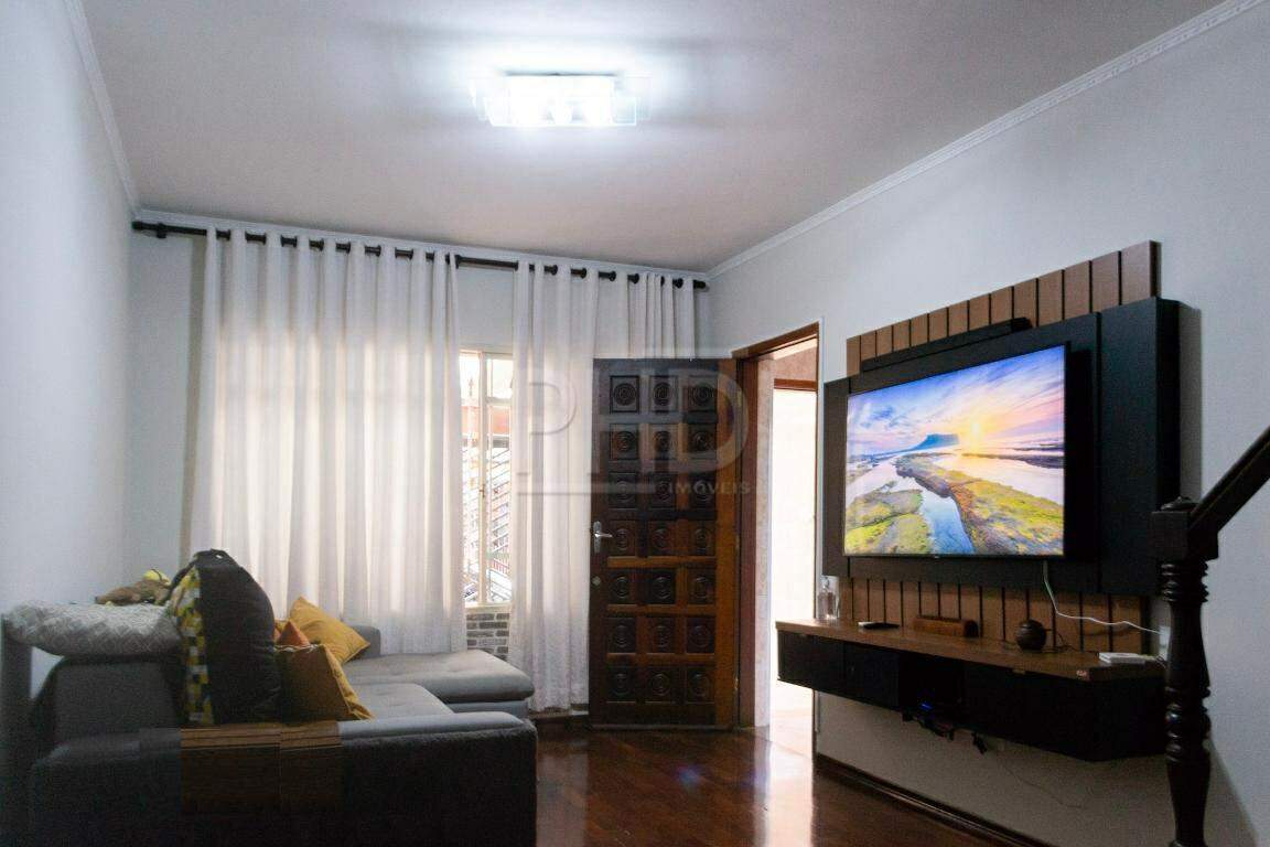 Sobrado à venda com 4 quartos, 155m² - Foto 1