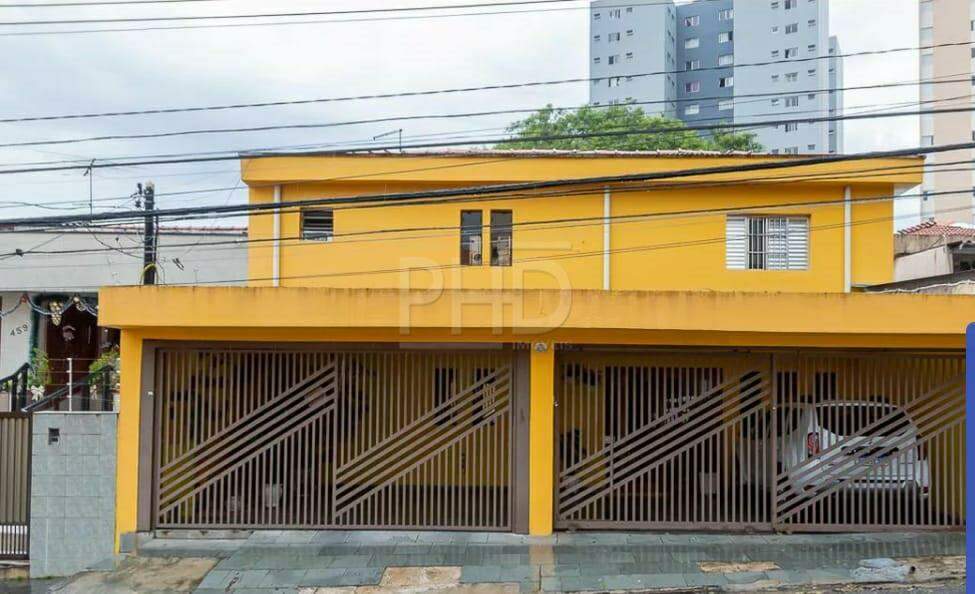 Sobrado à venda com 3 quartos, 200m² - Foto 1