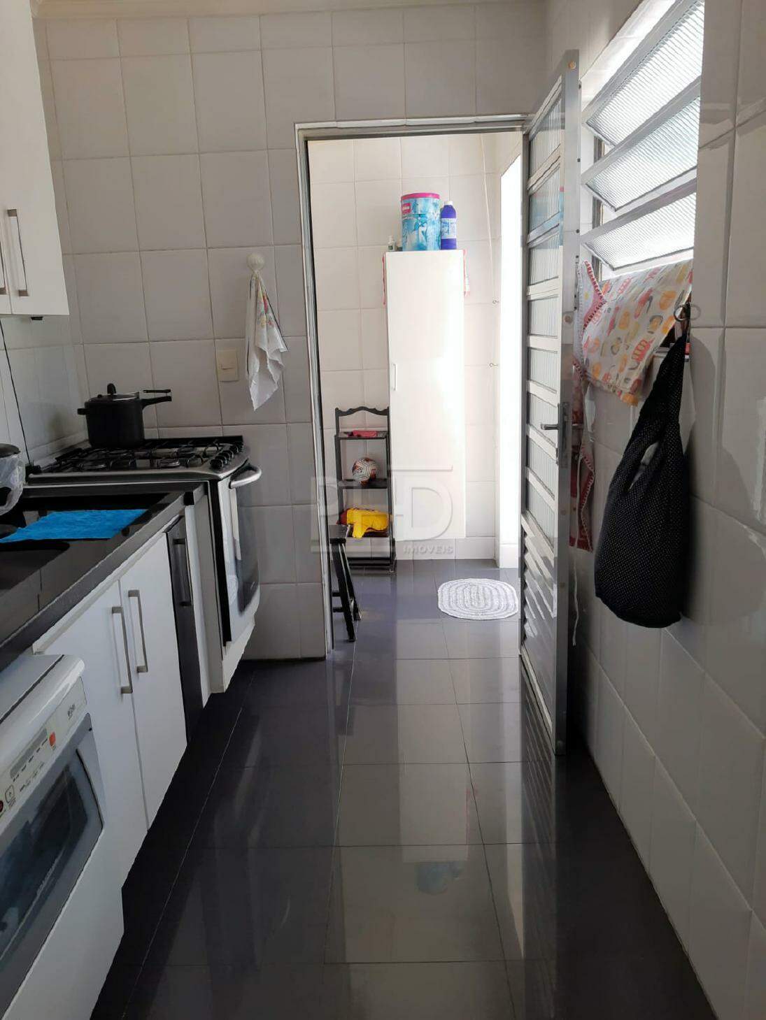 Sobrado à venda com 3 quartos, 200m² - Foto 17