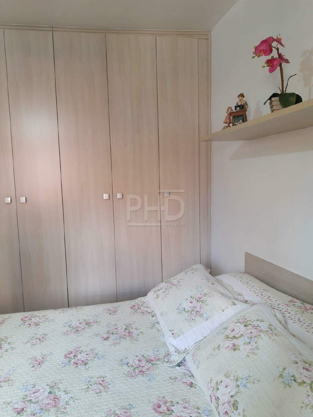 Sobrado à venda com 3 quartos, 200m² - Foto 24