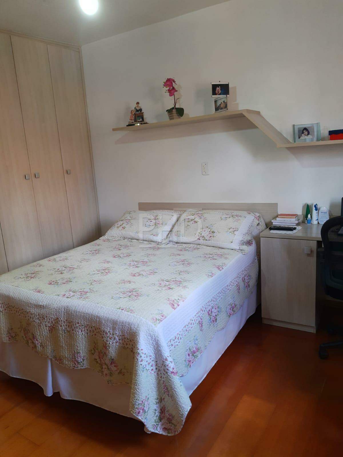 Sobrado à venda com 3 quartos, 200m² - Foto 25