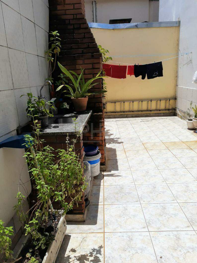 Sobrado à venda com 3 quartos, 200m² - Foto 37