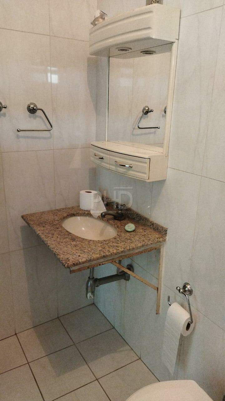 Casa à venda com 2 quartos, 250m² - Foto 19