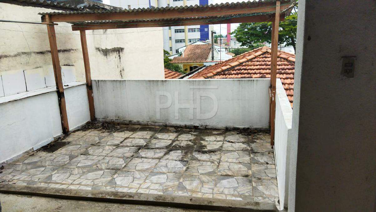 Casa à venda com 2 quartos, 250m² - Foto 33