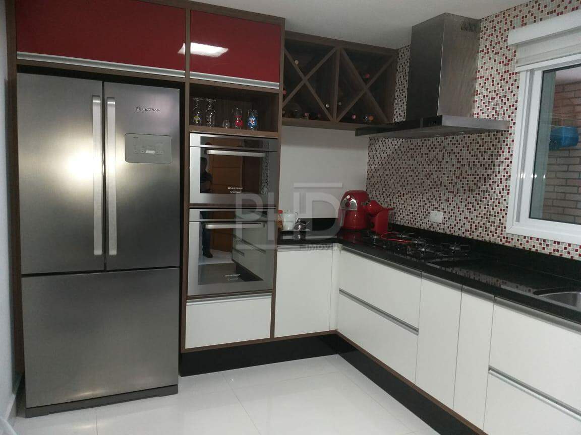 Sobrado à venda com 3 quartos, 228m² - Foto 14