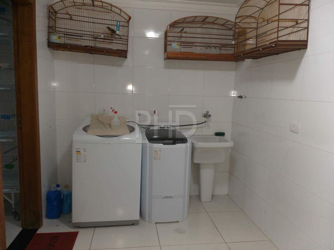 Sobrado à venda com 3 quartos, 228m² - Foto 19