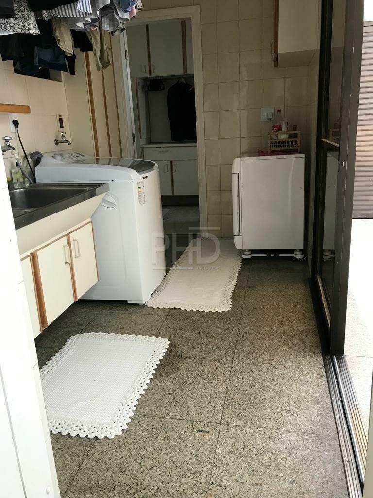 Sobrado à venda com 4 quartos, 380m² - Foto 8