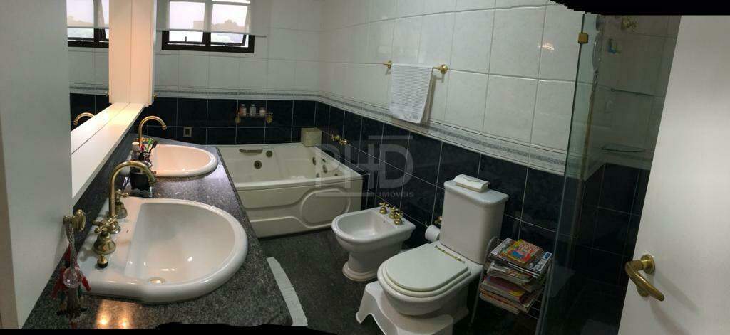 Sobrado à venda com 4 quartos, 380m² - Foto 10