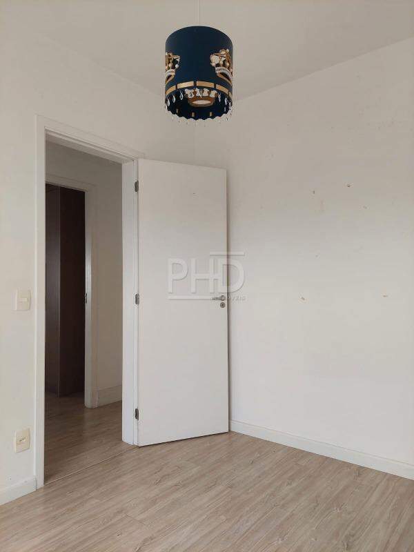 Apartamento à venda com 3 quartos, 123m² - Foto 17