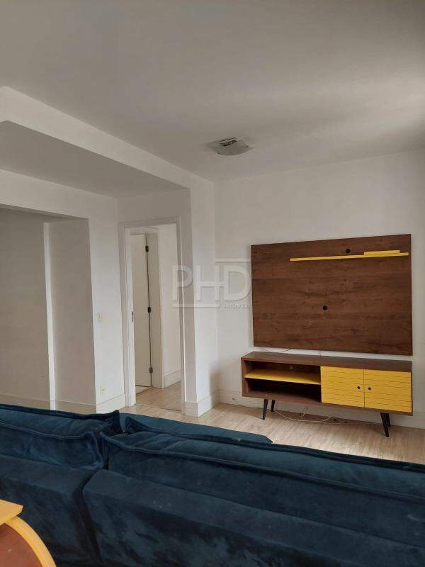 Apartamento à venda com 3 quartos, 123m² - Foto 7