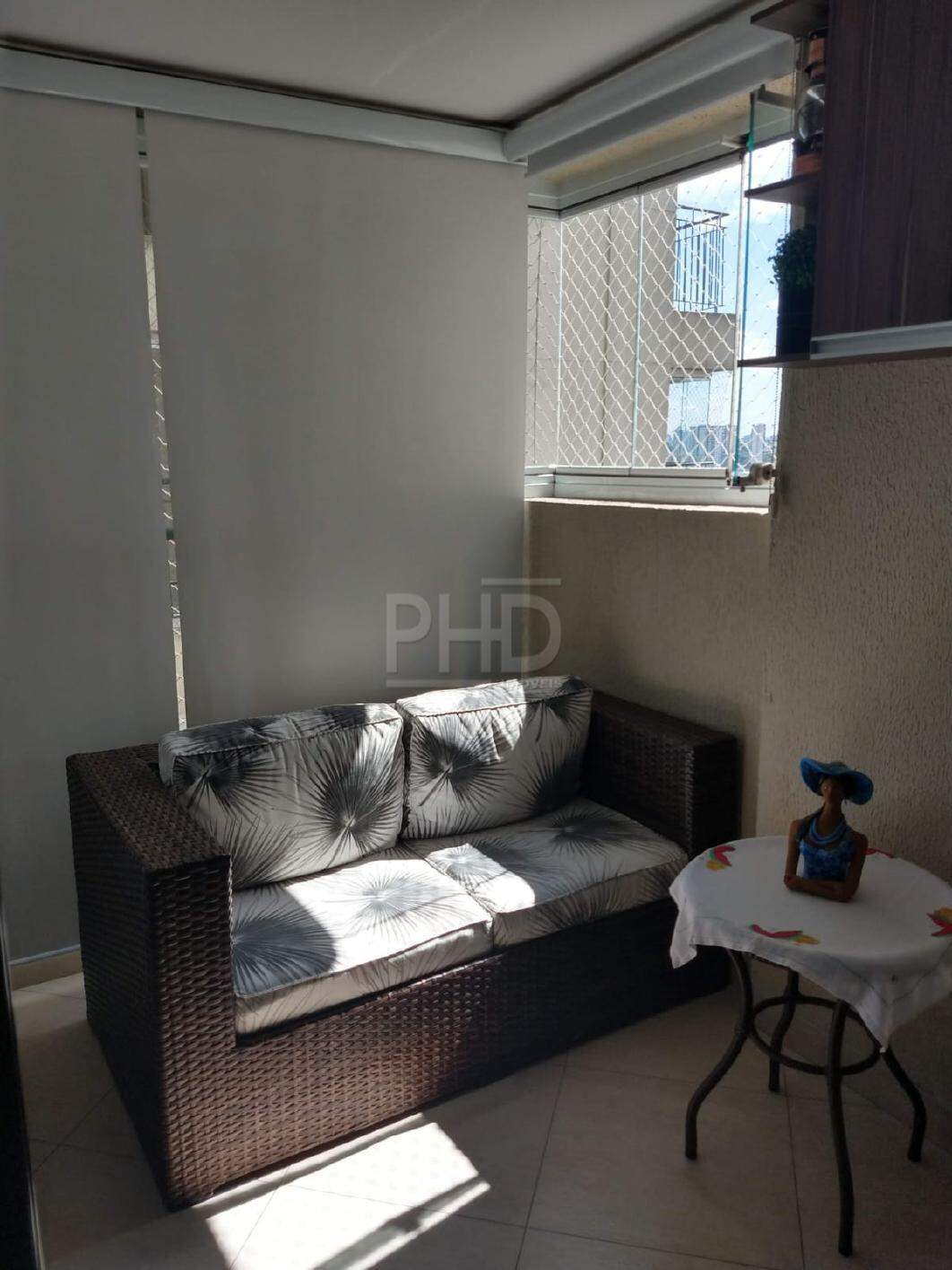 Apartamento à venda com 2 quartos, 62m² - Foto 3