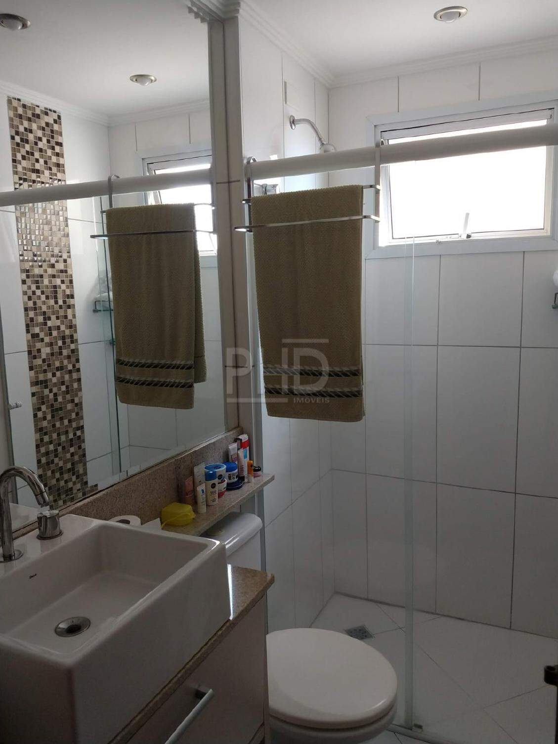 Apartamento à venda com 2 quartos, 62m² - Foto 13