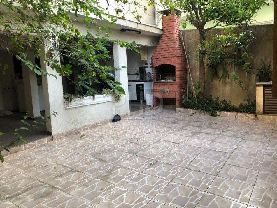 Casa à venda com 3 quartos, 325m² - Foto 19