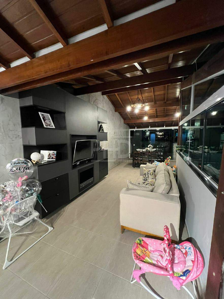 Cobertura à venda com 3 quartos, 180m² - Foto 13