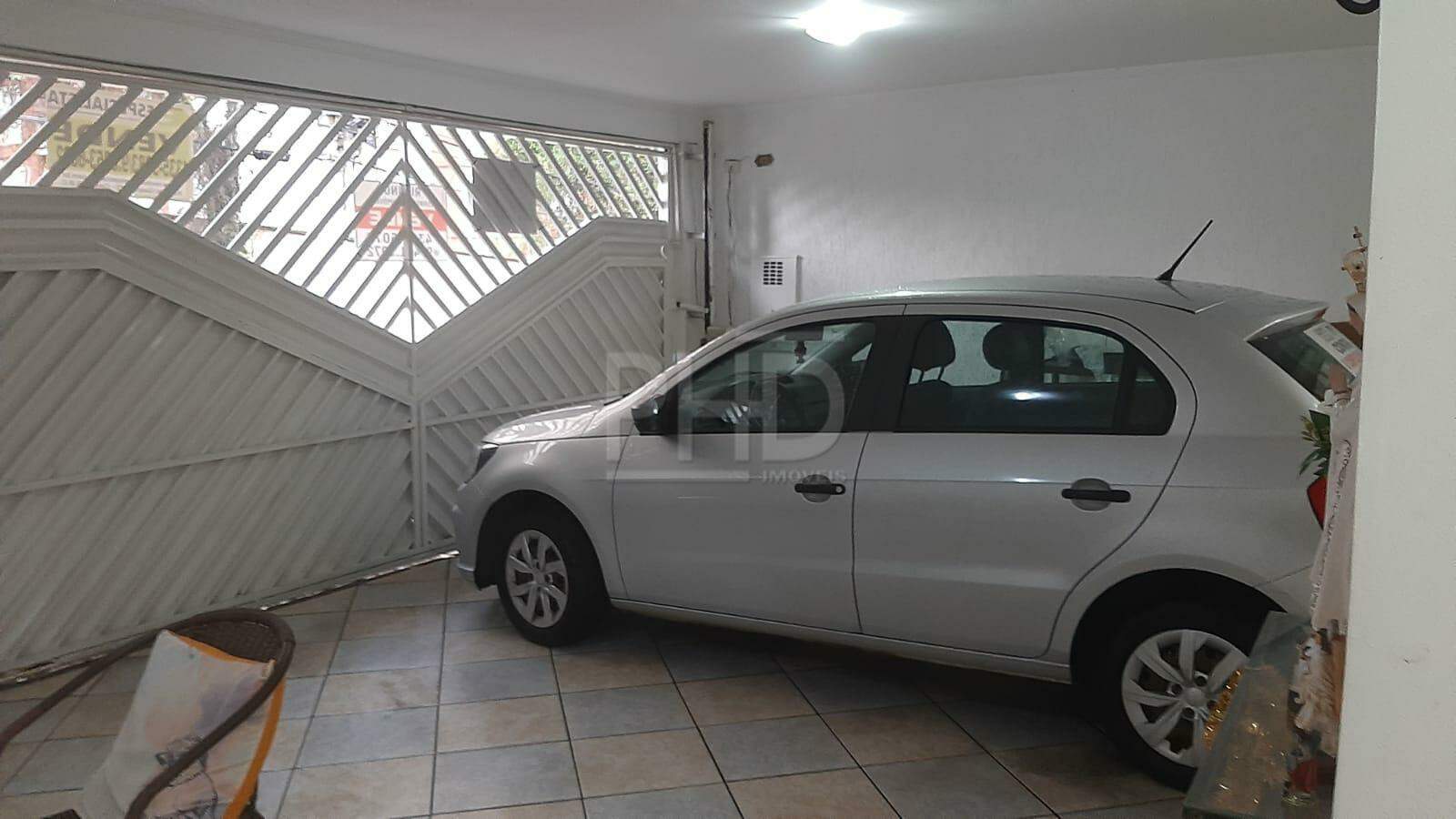 Sobrado à venda com 3 quartos, 124m² - Foto 1