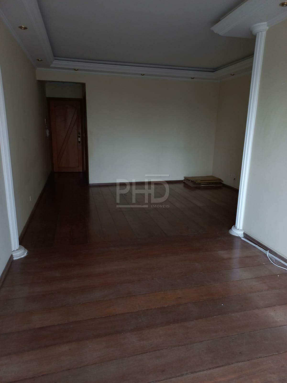 Apartamento à venda com 2 quartos, 80m² - Foto 4