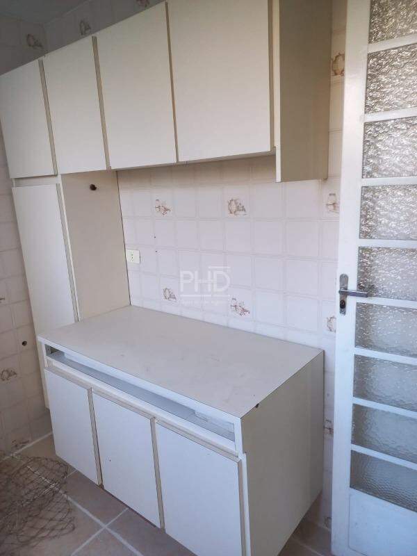 Apartamento à venda com 2 quartos, 80m² - Foto 7