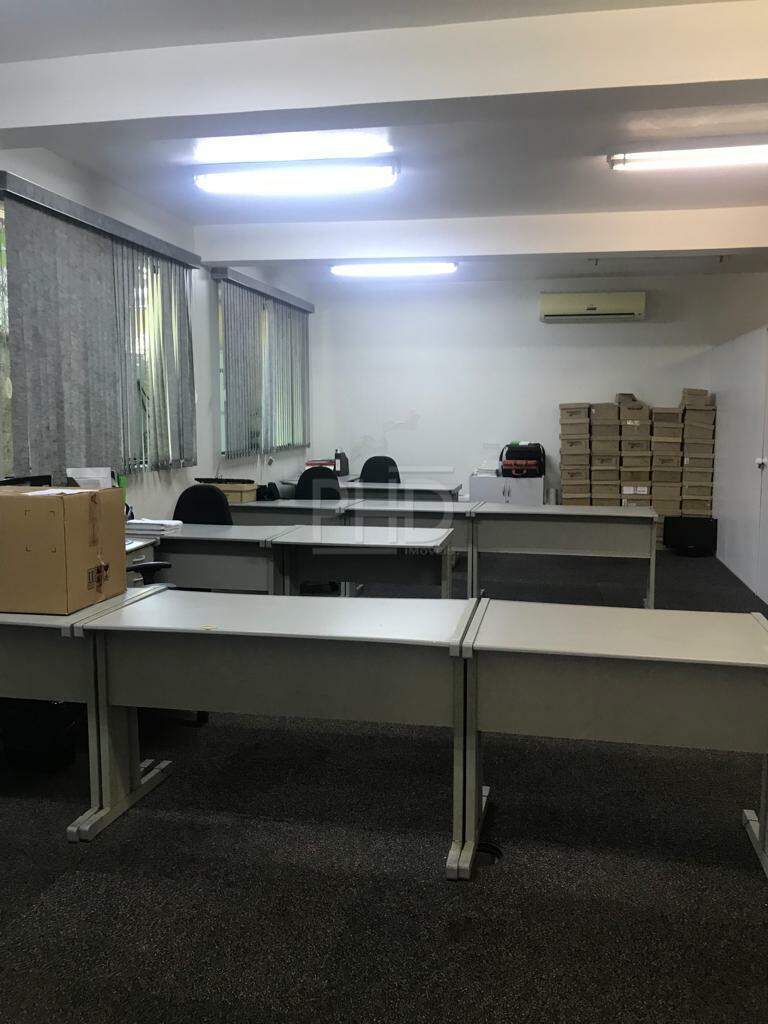 Sobrado para alugar com 1 quarto, 600m² - Foto 11