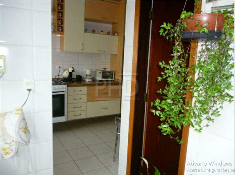 Apartamento à venda com 3 quartos, 126m² - Foto 9