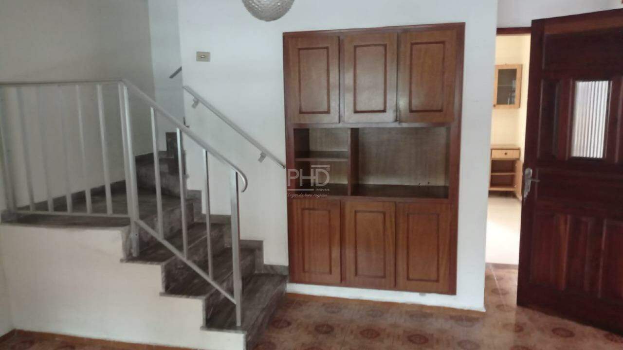 Sobrado para alugar com 3 quartos, 199m² - Foto 5