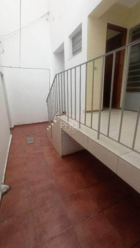 Sobrado para alugar com 3 quartos, 199m² - Foto 26