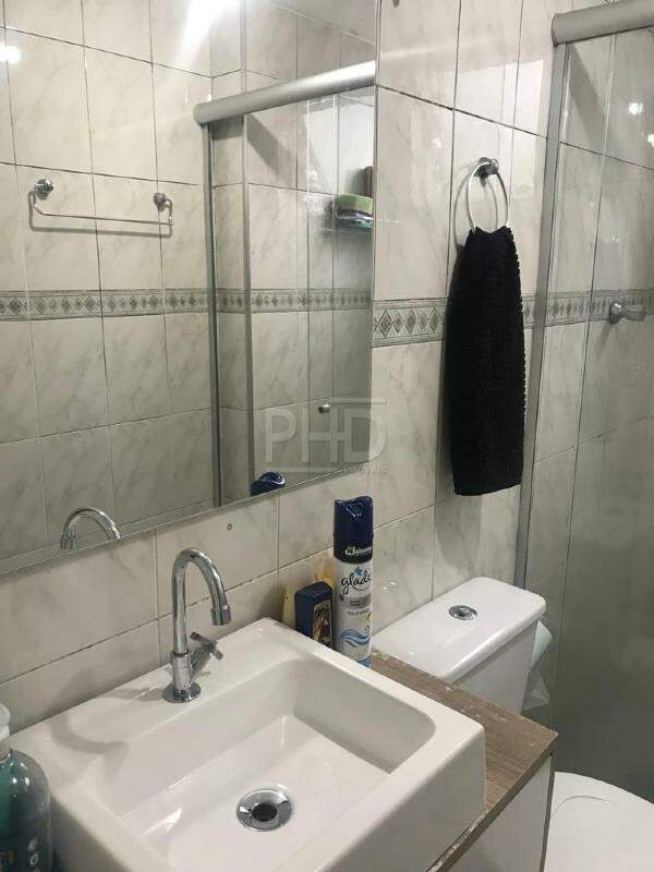 Apartamento à venda com 2 quartos, 55m² - Foto 15