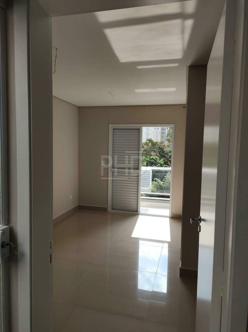 Sobrado à venda com 3 quartos, 204m² - Foto 2