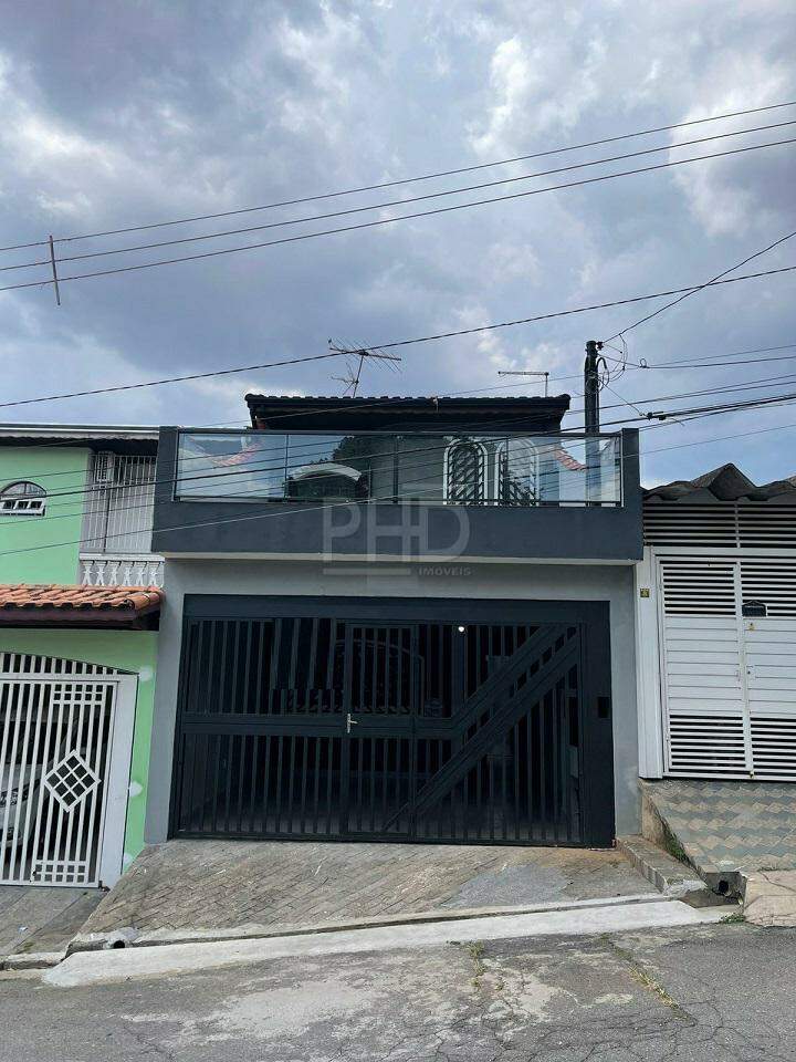 Sobrado à venda com 3 quartos, 125m² - Foto 1